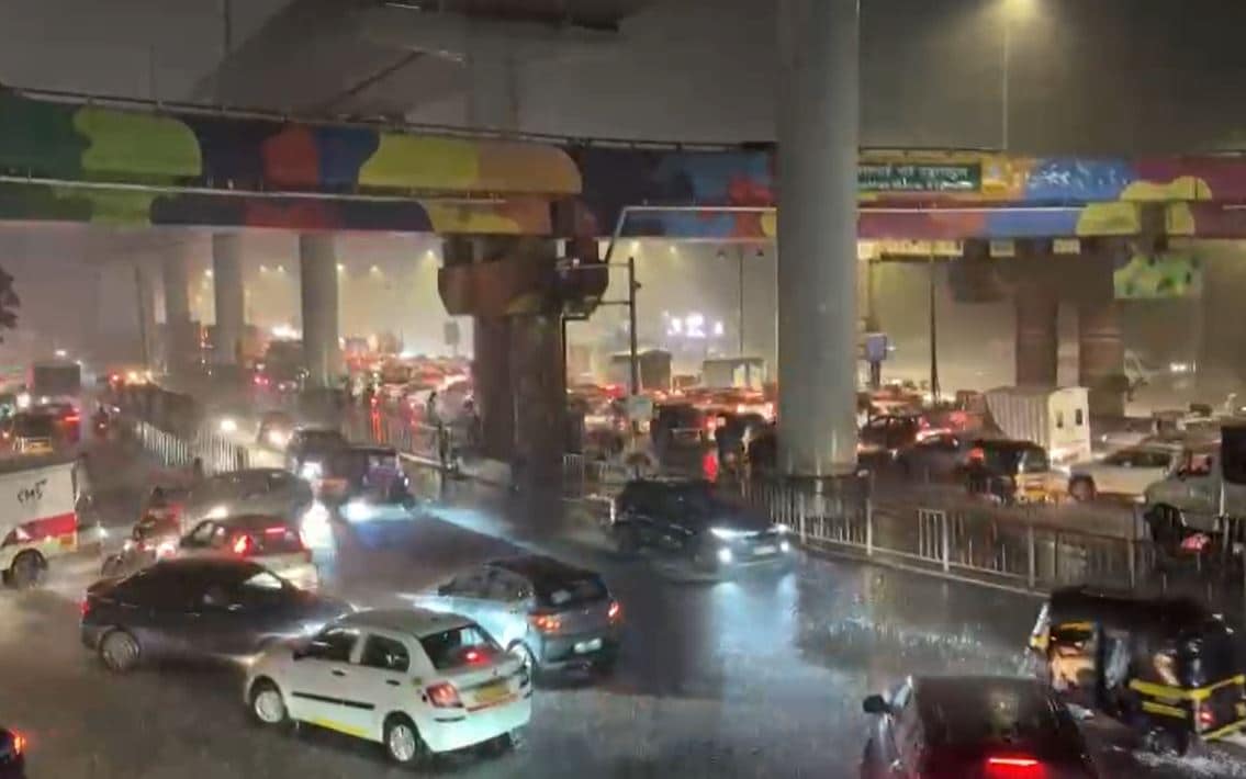 Heavy Rain In Mumbai Leads To Waterlogging, Some Flights Diverted