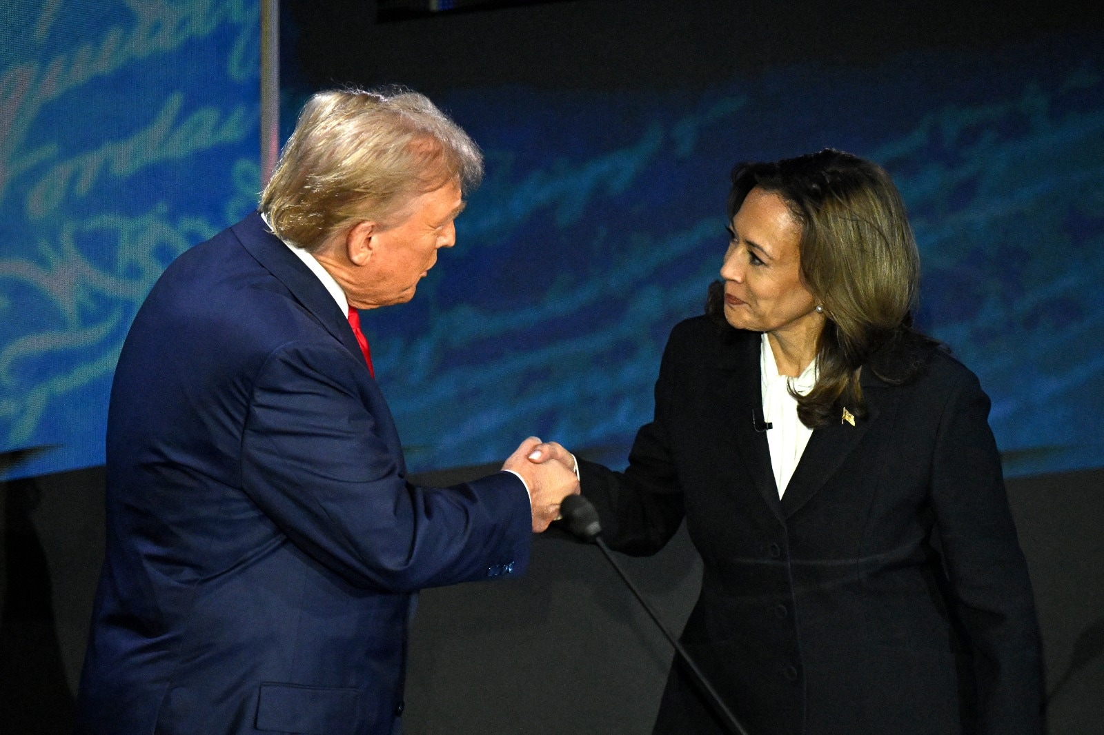Trump Vows To End Russia-Ukraine War. “Putin Would Eat You,” Says Harris