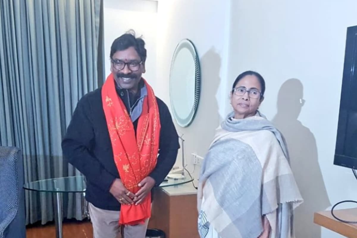 Why Has Mamata Banerjee Banned Entry Of Cargo Vehicles From Ally Hemant Soren-Ruled Jharkhand?