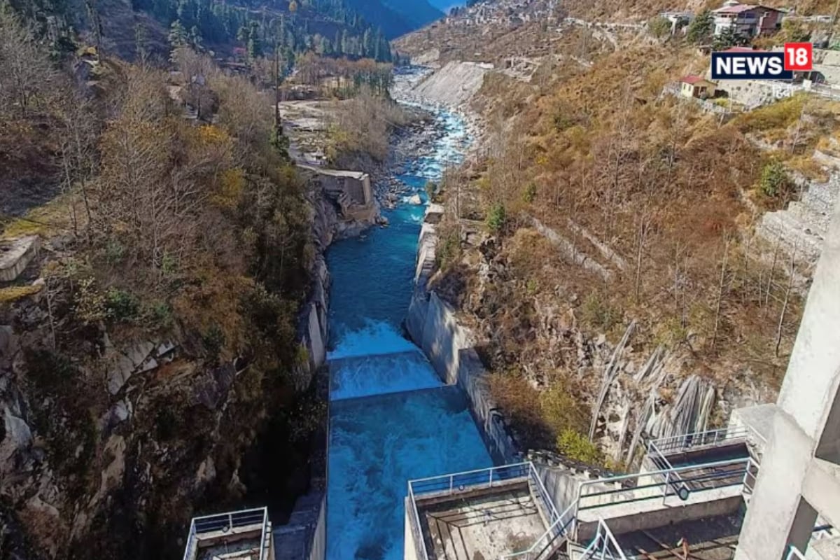 India Builds Asia’s Longest Mountain Water Tunnel in Himachal Pradesh, To Generate Over 1500 MW of Electricity
