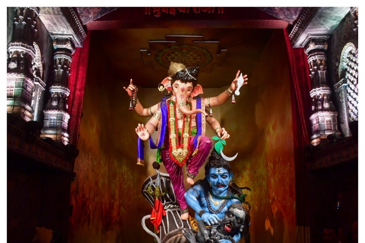 Ganesh Chaturthi 2024 LIVE: Mumbai Welcomes Ganpati Bappa Today, Over 2.5k Pandals Decked Up