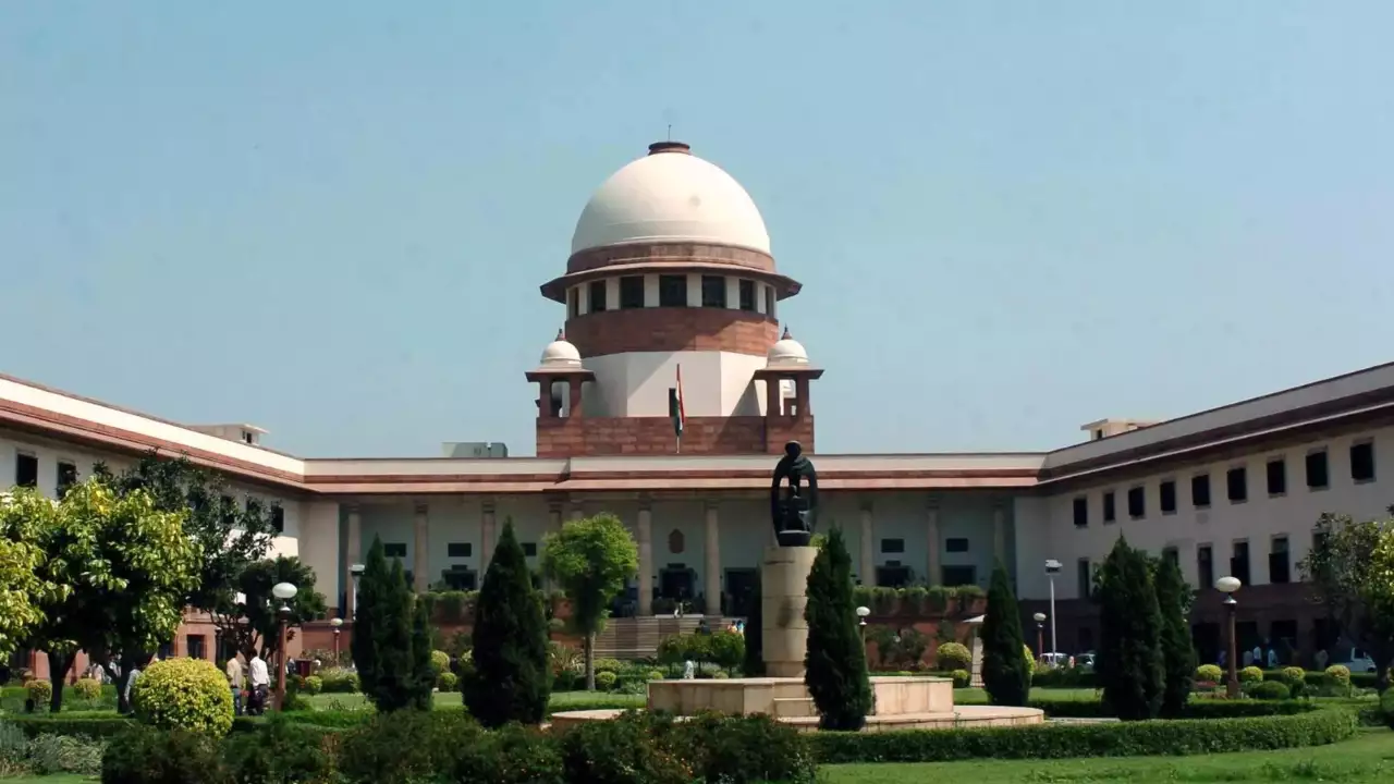 SC: Bulldozer justice like bulldozing laws of land