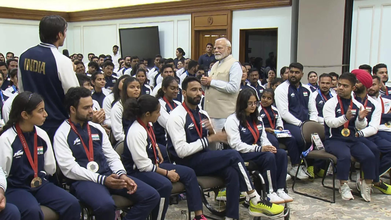 Paralympics 2024: PM Modi interacts with athletes, shares video