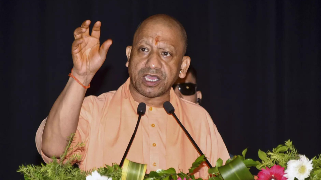 CCTVs, masks & gloves … : UP govt’s strict norms for eateries amid food contamination cases