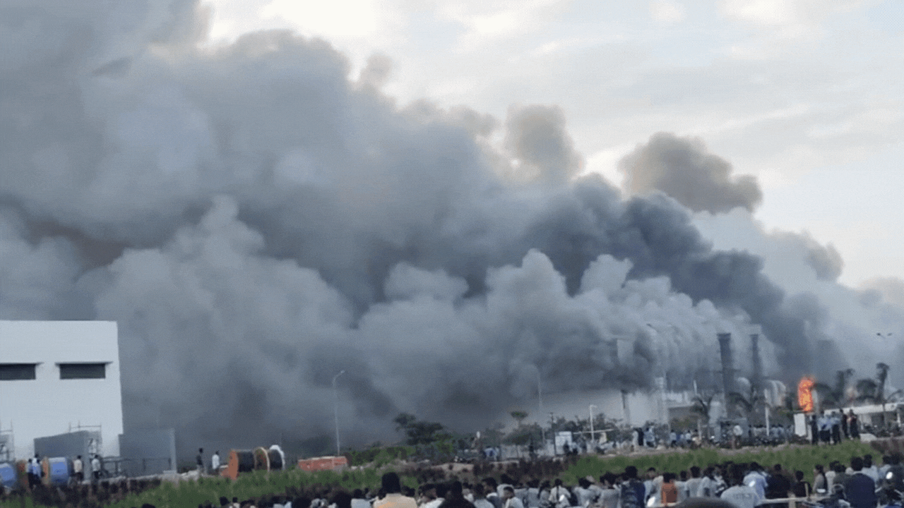 Massive fire breaks out at Tata Electronics Plant in Tamil Nadu