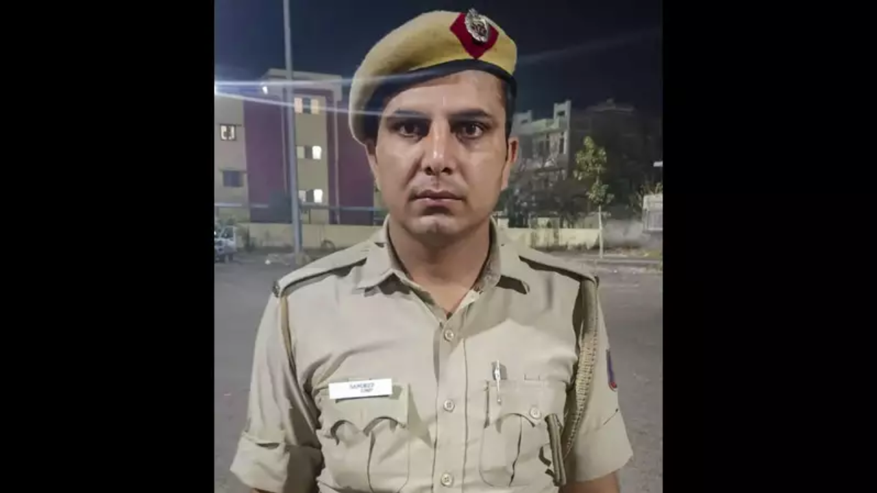 ‘Let’s kill this cop today’: Drunk duo in car chases, drags, and kills constable