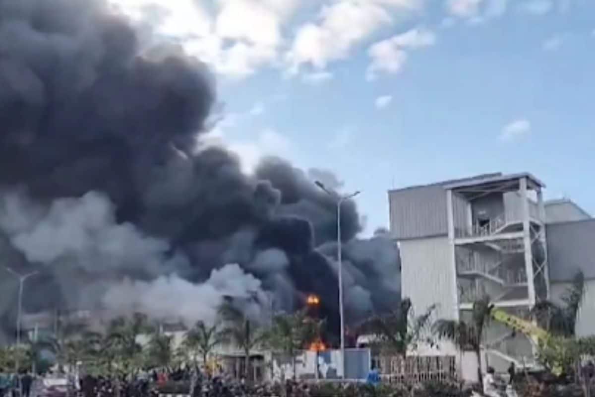 Massive Blaze Sweeps Through Tata Electronics Manufacturing Unit In Tamil Nadu’s Hosur, None injured