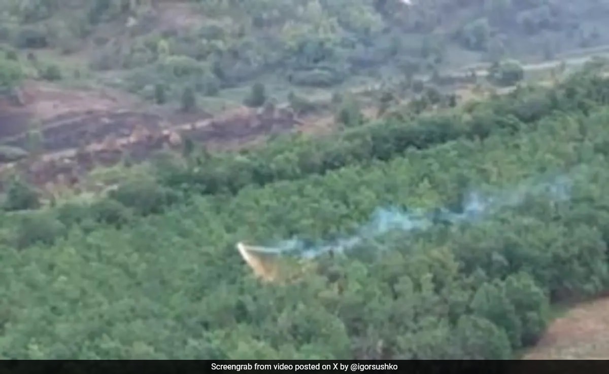 Video: Ukraine’s ‘Dragon Drone’ Rains Molten Metal On Russian Positions