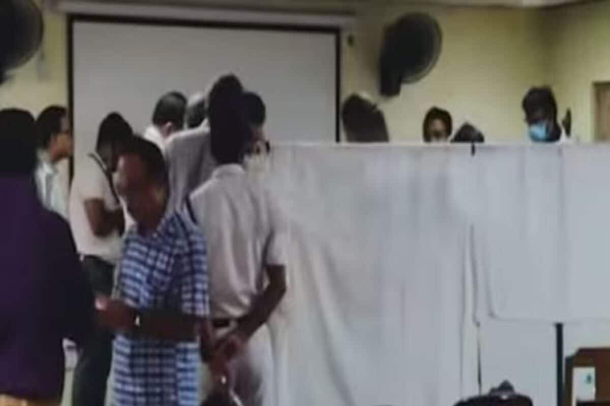 TMC’s Student Wing Suspends Dr Avik De Who Police Claimed To Be ‘Fingerprint Expert’