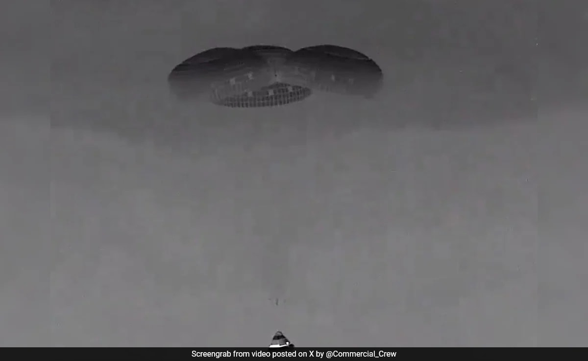 Boeing’s Starliner Spaceship Returns To Earth Without Astronauts