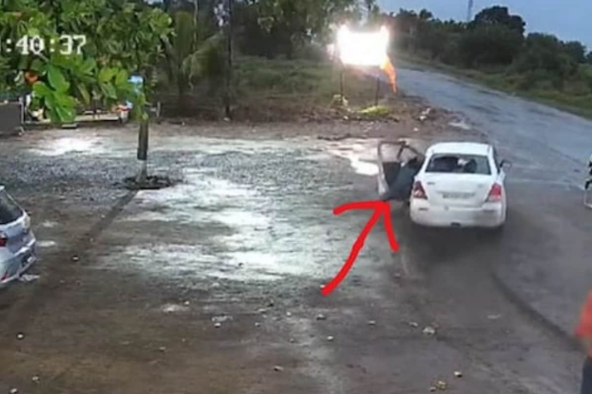 Waiter Dragged On Road, Abducted By 3 Men Over Scuffle On Unpaid Bill In Maharashtra’s Beed | Video