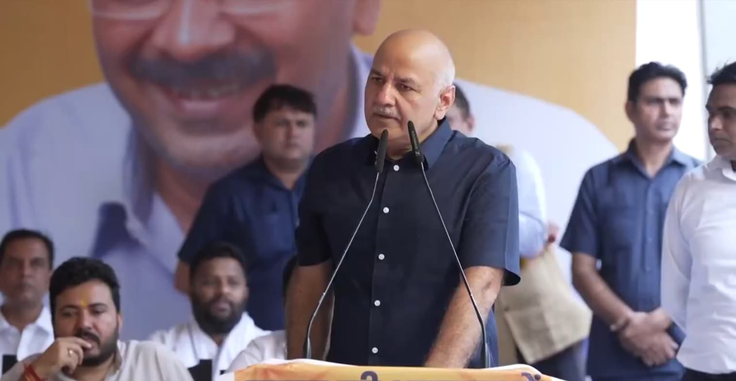 “Had To Beg To Pay Son’s Fees”: Manish Sisodia Recounts Time After Arrest