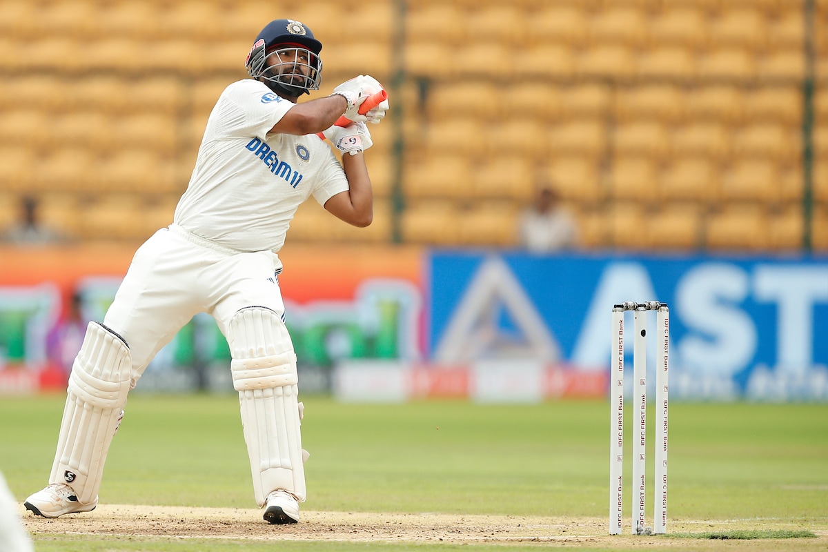 1st Test Live: Adelaide Repeat? Hapless India Reduced To 34/6 By NZ
