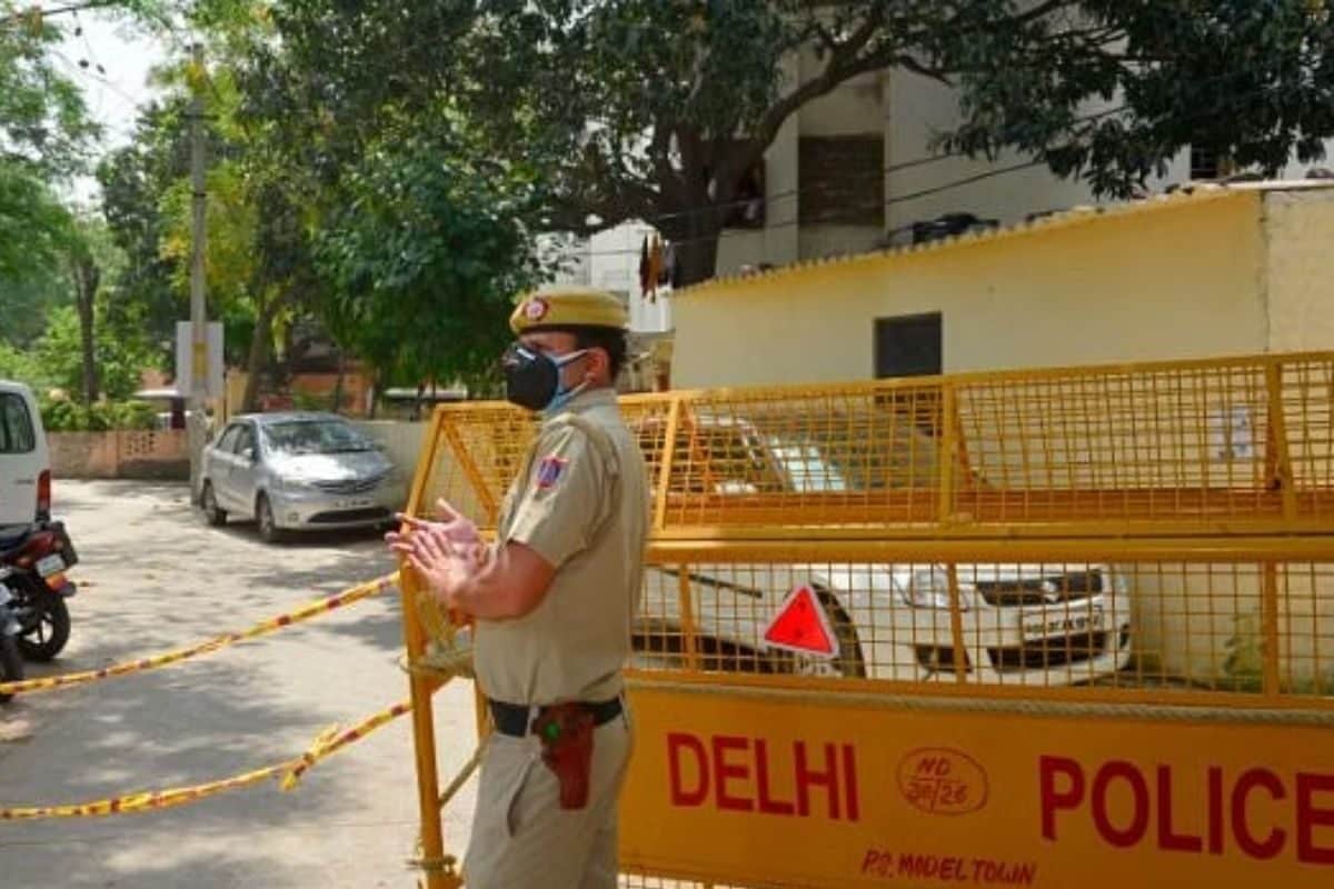 17-Year-Old Delhi Girl Dies by Suicide After Failing to Crack JEE, Leaves Note
