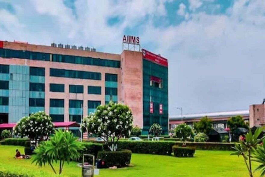 AIIMS Delhi Guard Alleges Sexual Harassment by Chief Security Officer, Probe On