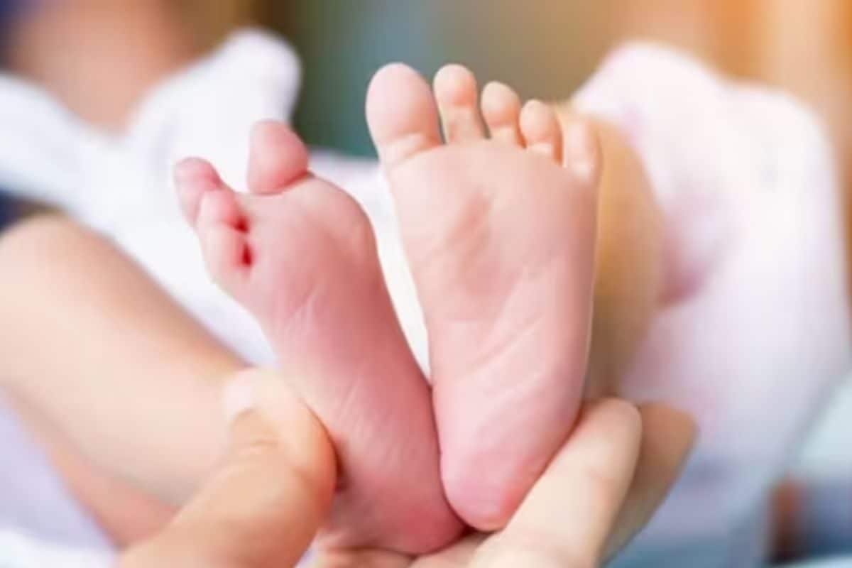 Railway Constable Hears Crying from Under Blanket, Finds Day-Old Baby Alone on Train