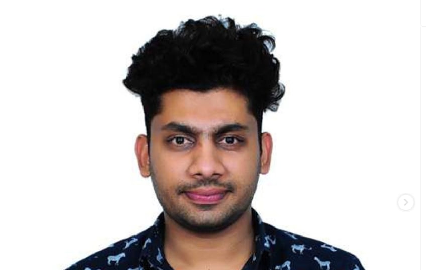 Man Threatens Acid Attack On Woman Over Her Clothes. Employer Fires Him