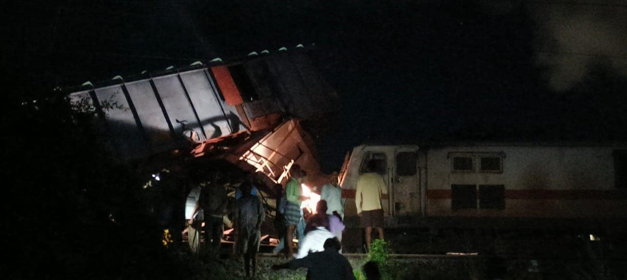 Updates: Express And Goods Trains Collide In Tamil Nadu, Passengers Injured