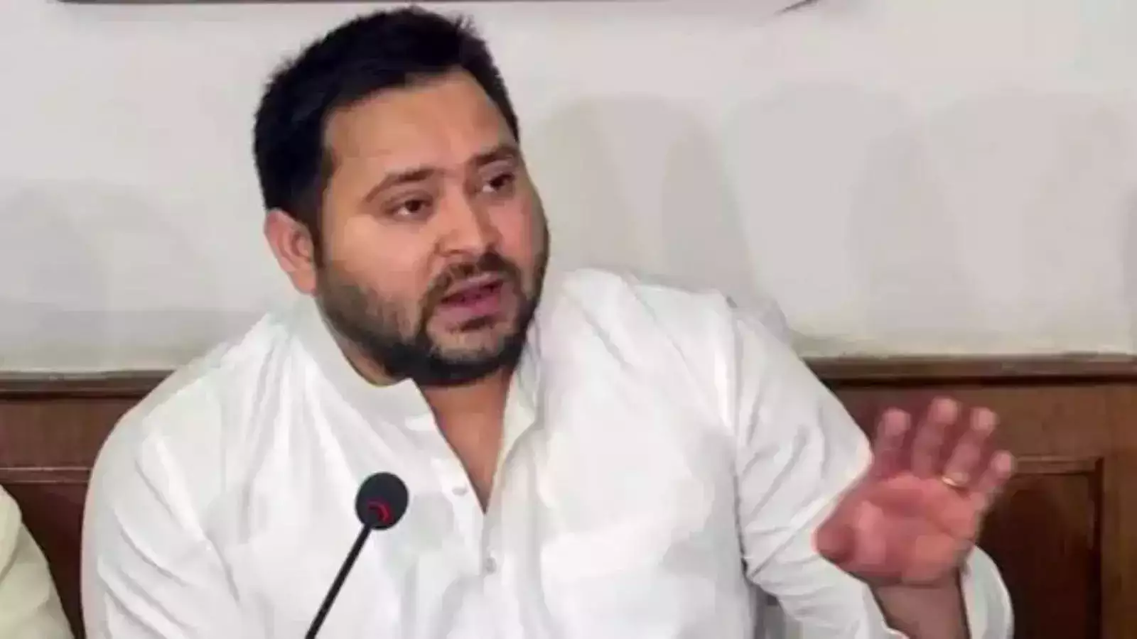 ‘Taps, sofas & beds missing’: BJP accuses Tejashwi of ‘stealing’ from dy CM house; RJD reacts