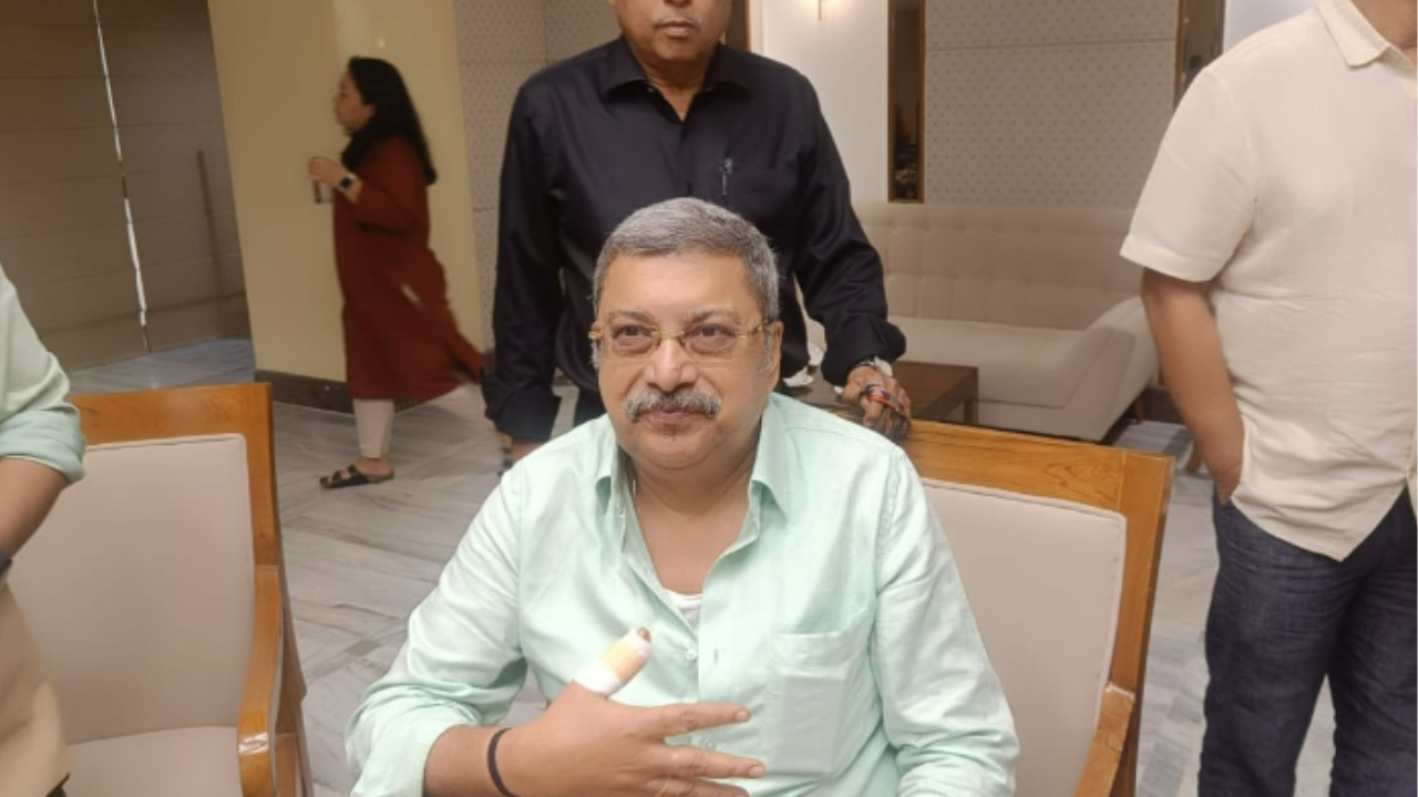 Waqf meet: TMC MP smashes glass bottle after spat with BJP MP; suspended for a day