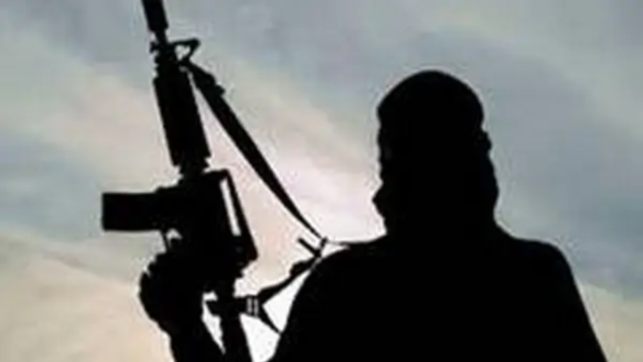 UP labourer shot by terrorists in Pulwama, third attack in past one week