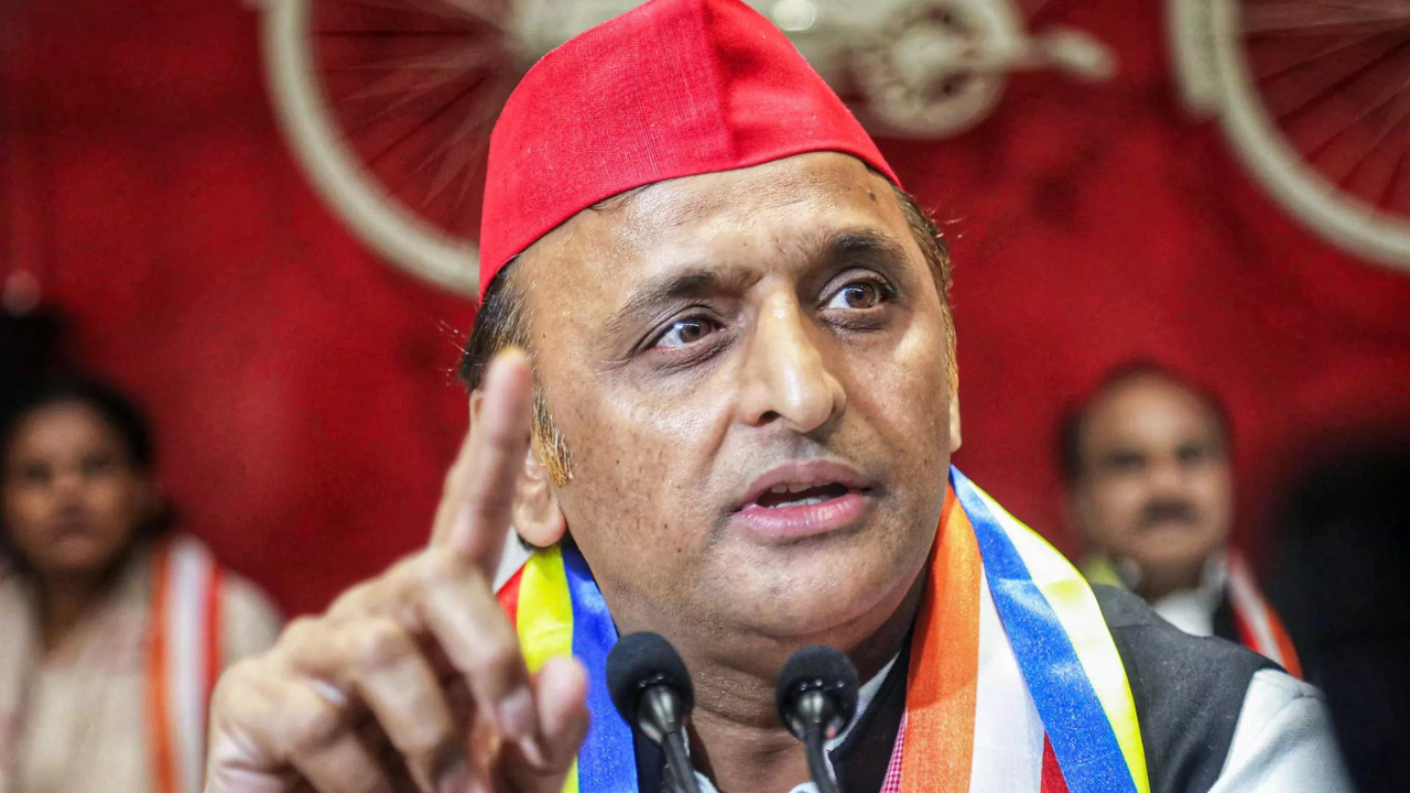Cracks in INDIA bloc? Akhilesh ‘unhappy’ with MVA, plans to contest 20 assembly seats