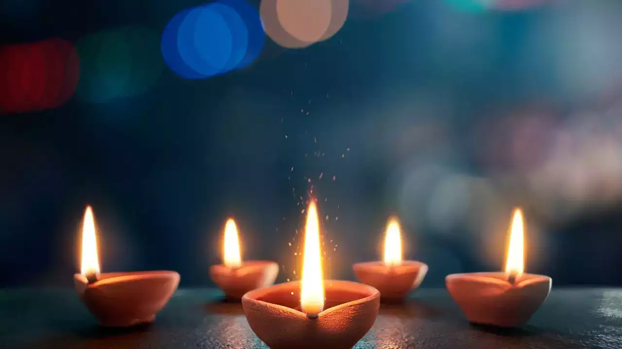 75+ Happy Diwali messages, greetings, wishes and quotes to spread joy