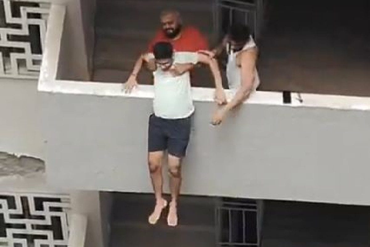 Residents Prevent Man From Jumping To His Death From 14th Floor Of Noida High Rise