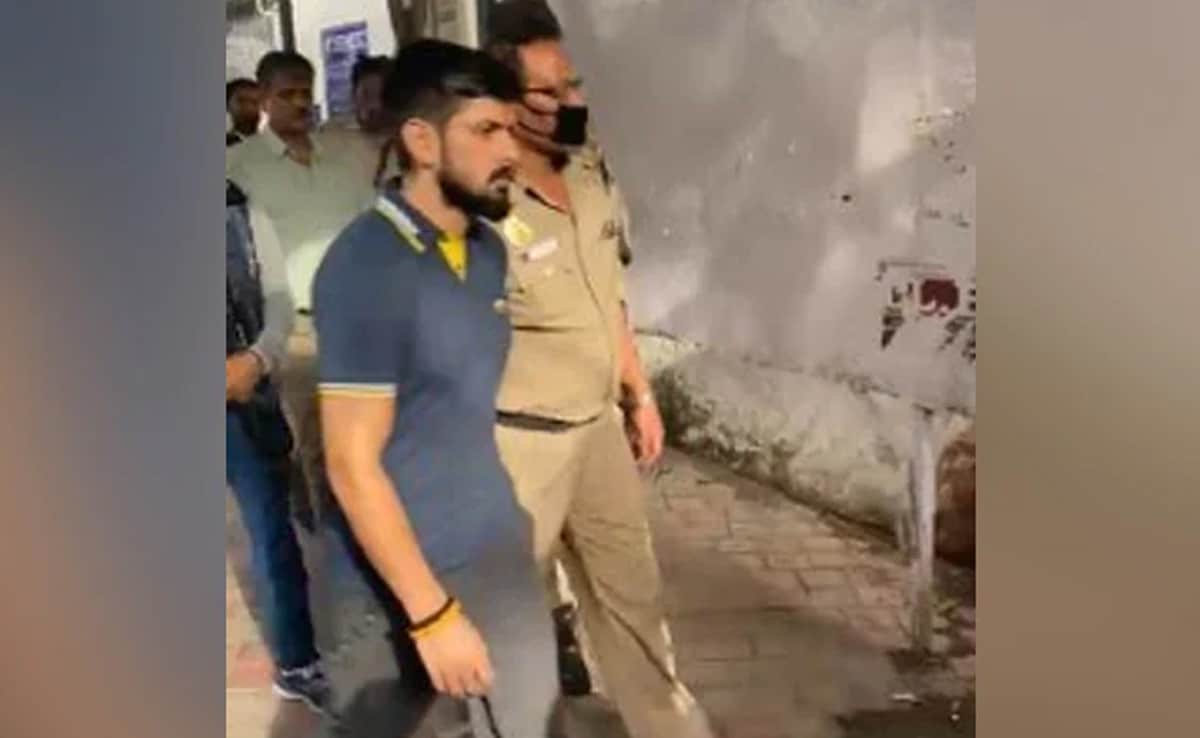 This Order Is Stopping Mumbai Police From Taking Lawrence Bishnoi’s Custody