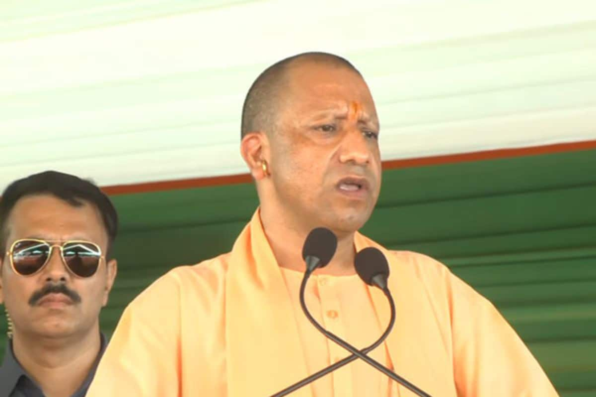 Those Dividing Society on Caste, Region, Language Have DNA of Ravan, Duryodhan: Adityanath