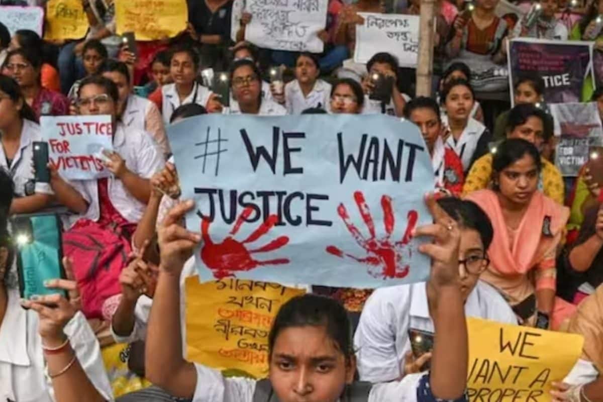 Junior Doctors Continue Fast Unto Death Over RG Kar Horror, Govt Urges Them to Return to Work