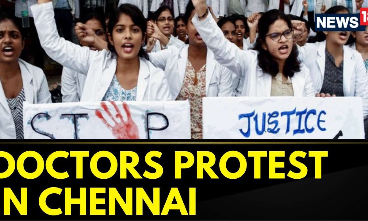 Chennai Doctor Stabbing Updates: Doctors Protest After Stabbing Of Govt Doctor In Hospital | News18