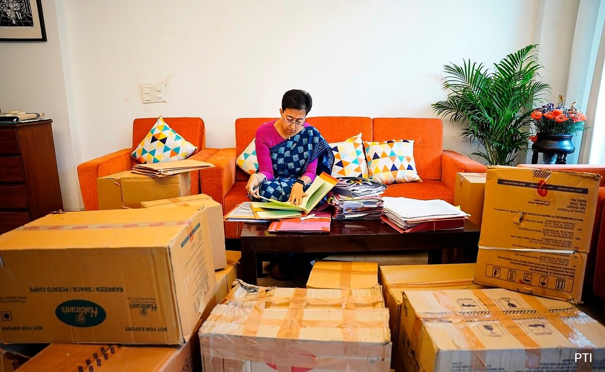 “Thousand Times Better…”: Delhi Lt Governor’s Praise For AAP’s Atishi