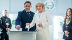 Russia-friendly candidate ahead in Moldovan vote amid claims of Kremlin meddling