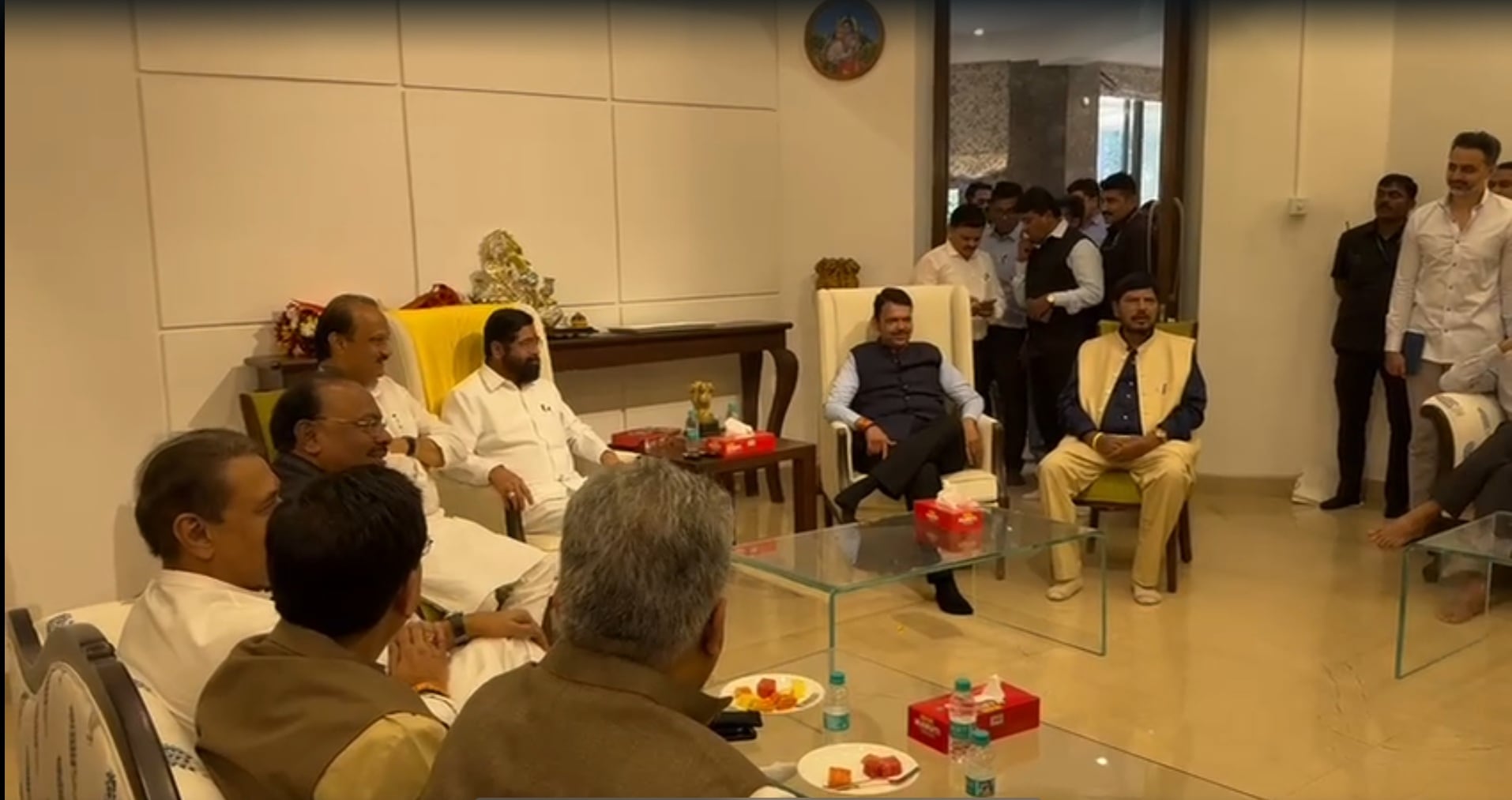 NDA’s Game Of Thrones Set To Begin, A Chair Message After Maharashtra Win