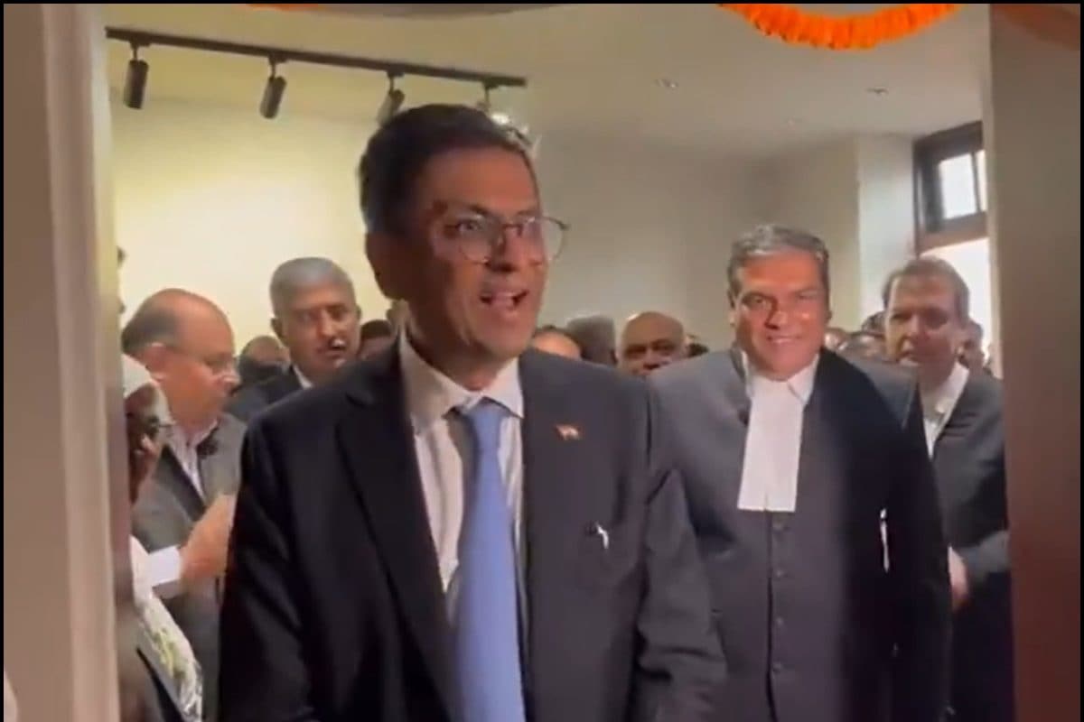 Watch: AI Lawyer’s Response To CJI DY Chandrachud’s Question On Death Penalty