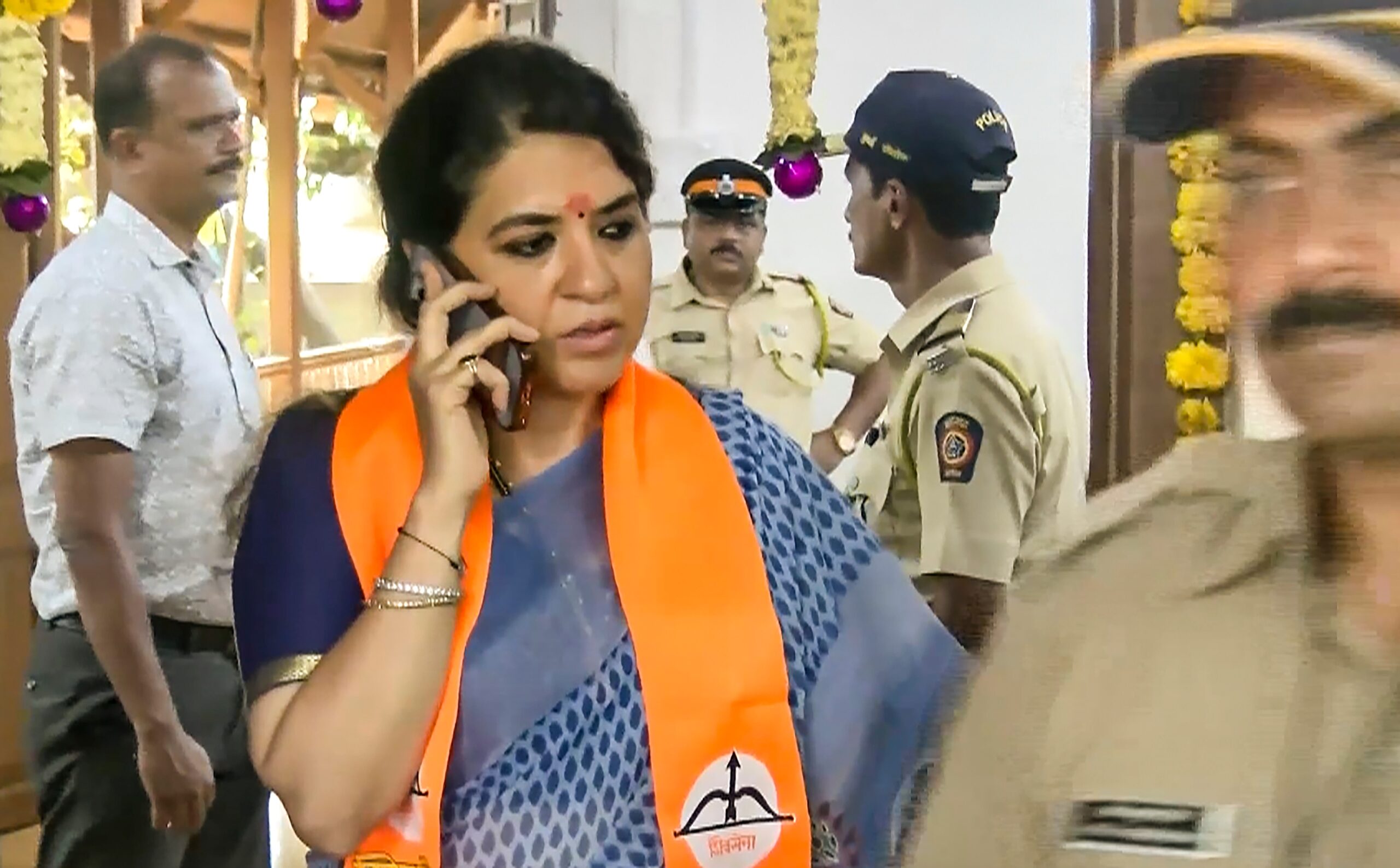 Poll Panel’s Warning Amid Row Over Uddhav Camp Leader’s Shaina NC Comment