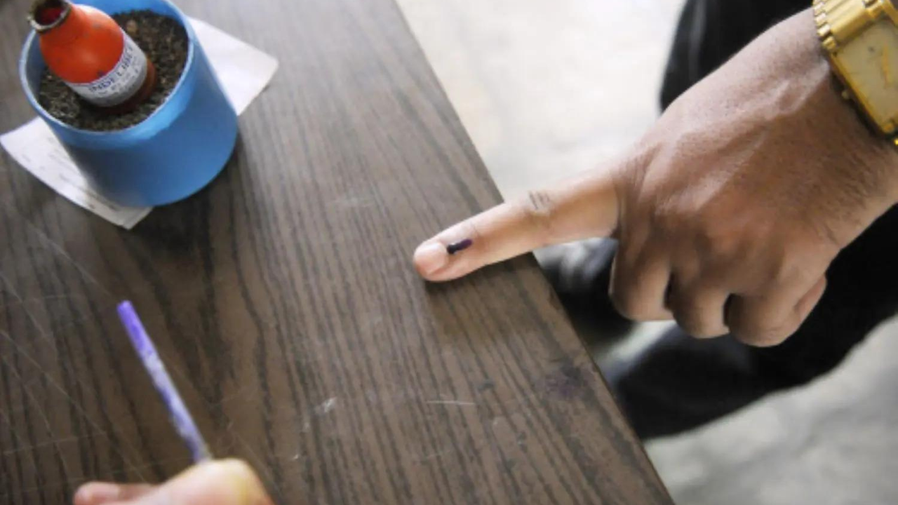 Who’s who? Identical names cause election chaos in Maharashtra’s battlegrounds