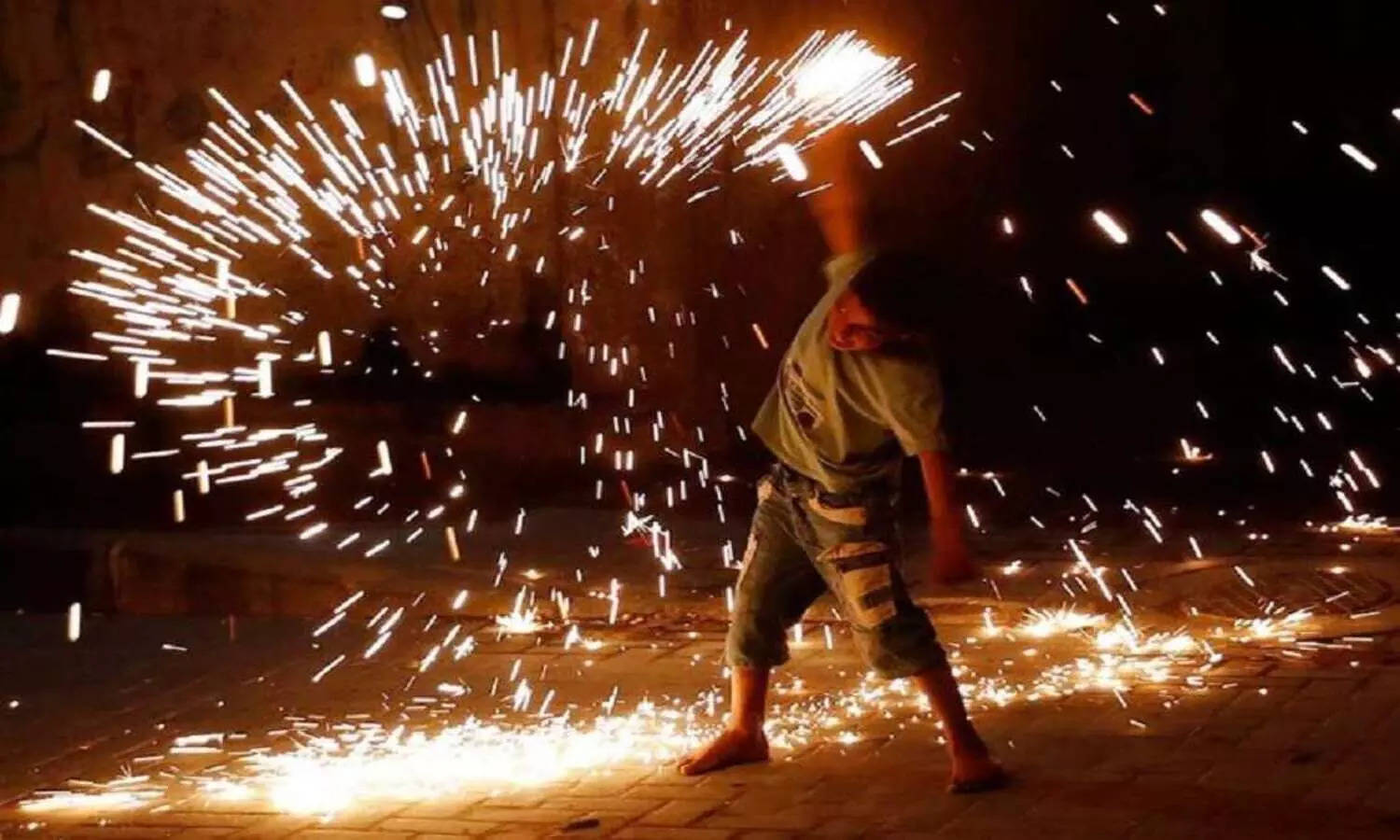 Burn injury rush in Delhi hospitals proof of ban being flouted