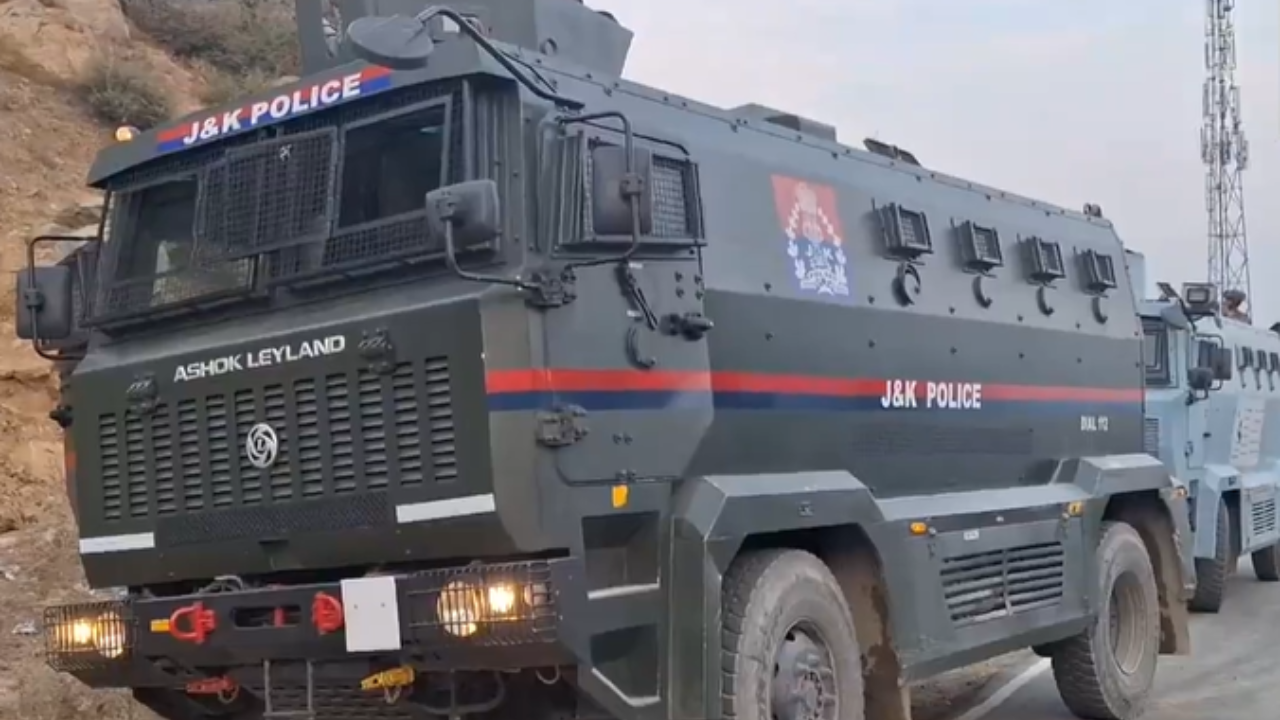 J&K: Terrorists open fire on security forces in Bandipora, encounter under way