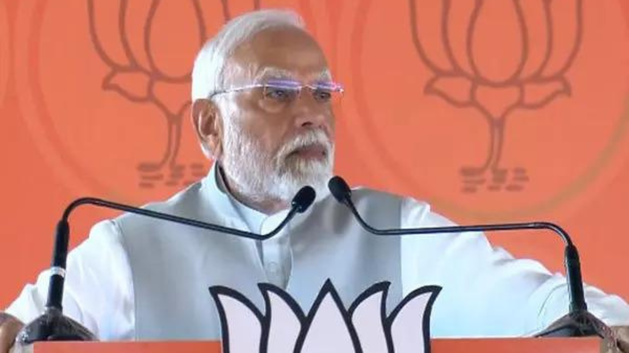 Maha poll fight between ‘patriots’ and ‘Aurangzeb admirers’: PM Modi