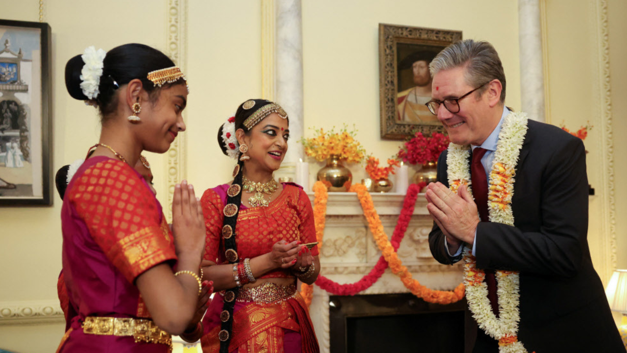 UK PM’s office apologises for ‘mistake’ at Diwali party after outrage over menu
