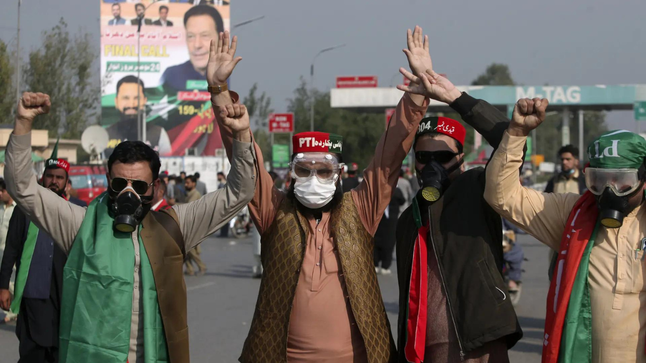 Pak unrest: Cop killed in clashes; supporters of ex-PM Khan defy lockdown, head to Islamabad