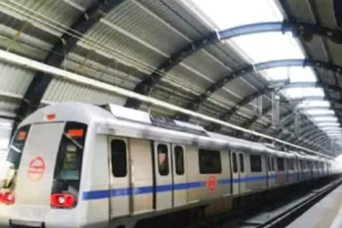 Metro’s First Train For Phase-IV Operation Reaches Delhi: DMRC