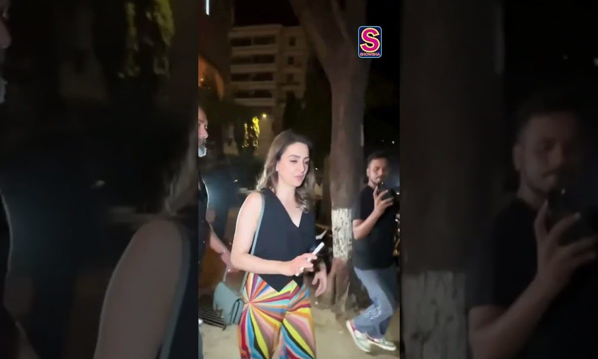 Good Looks Run In Bobby Deol’s Family, fans swoon over the dashing father-son duo |  N18S