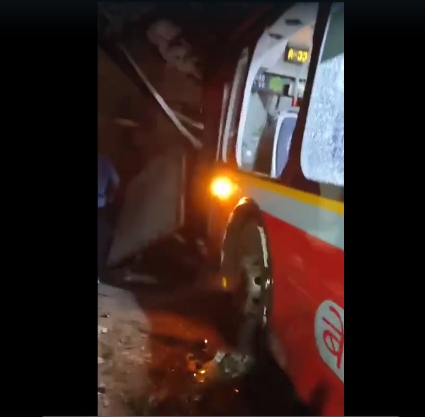 3 People Killed, 17 Injured After State Bus Rams Vehicles In Mumbai