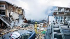 Explosion hits block of flats in The Hague