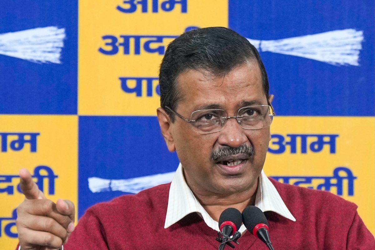 Delhi Elections: Kejriwal Announces Rs 10 Lakh Insurance For Auto Drivers