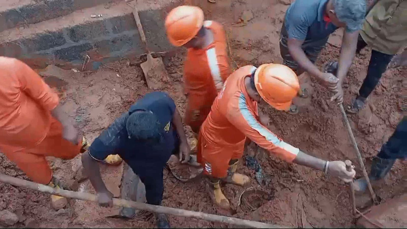 Another Landslide Hits Tamil Nadu Temple Near Spot Where 7 Of Family Trapped