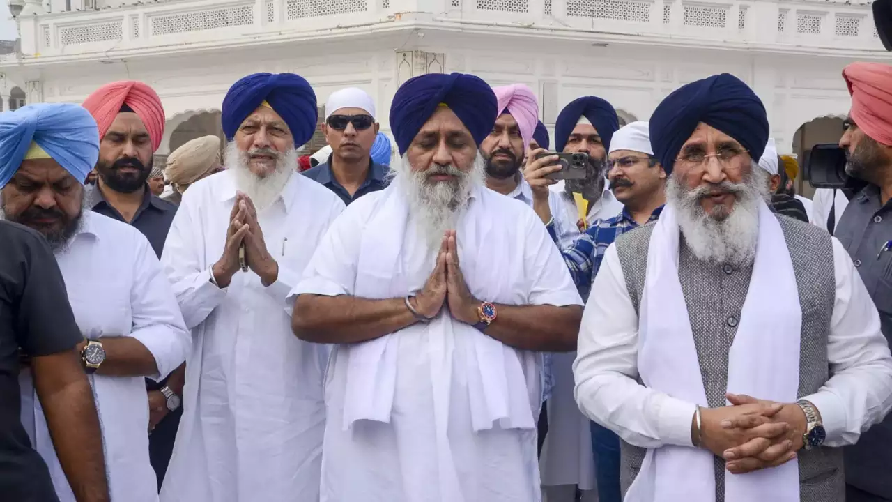 Akal Takht hands down unique ‘punishment’ for Sukhbir Badal